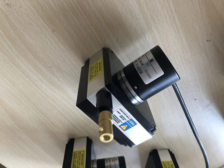 電子尺使用時常見跳動的原因是什么?