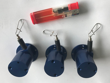 ������ӿƼ��U���Q�؂��������F�Ďׂ�������