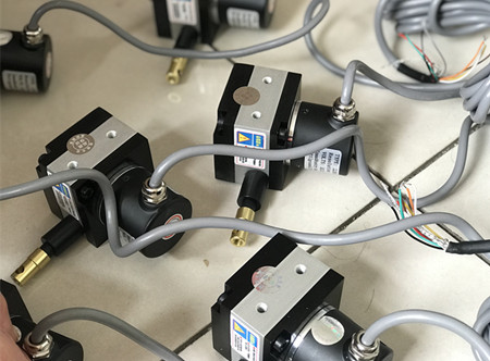 �x��ֱ��λ�Ƃ�����ע�����(xi��ng)��